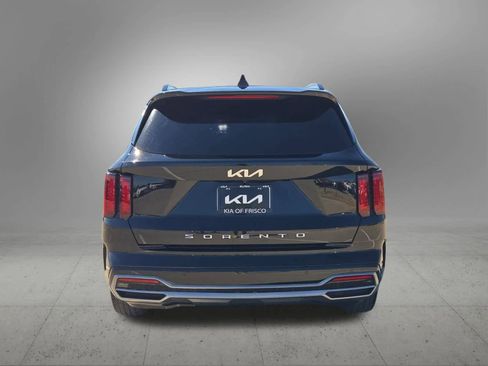 Certified 2022 Kia Sorento S w/ Panoramic Sunroof Package image 5