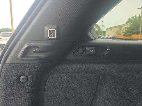 Used 2022 Jeep Grand Cherokee Summit w/ Advanced Protech Group IV image 23