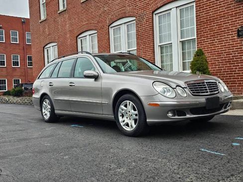 Used 2006 Mercedes-Benz E 350 4MATIC Wagon image 5