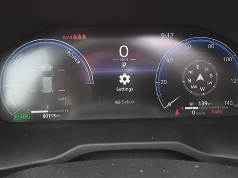 Used 2024 Toyota RAV4 Limited AWD/4WD image 29