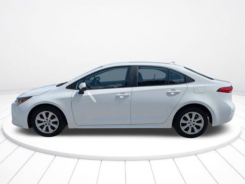 Used 2023 Toyota Corolla LE FWD image 7
