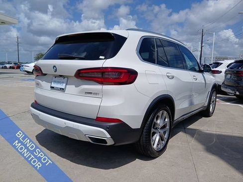 Used 2022 BMW X5 sDrive40i w/ Luxury Seating Package RWD image 8