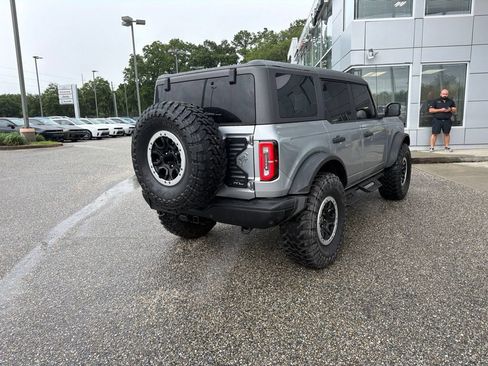 Used 2023 Ford Bronco Badlands AWD/4WD image 4