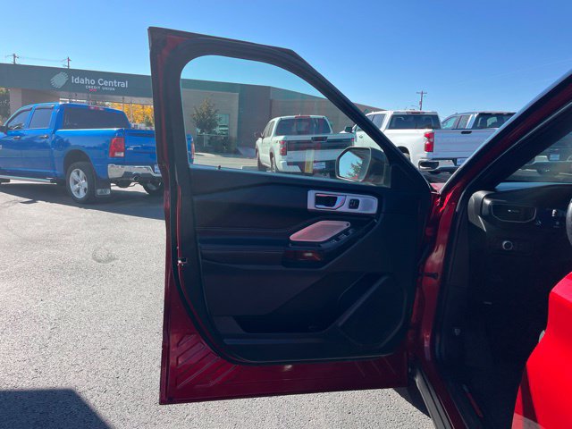 Used 2021 Ford Explorer ST w/ Equipment Group 401A AWD/4WD image 24