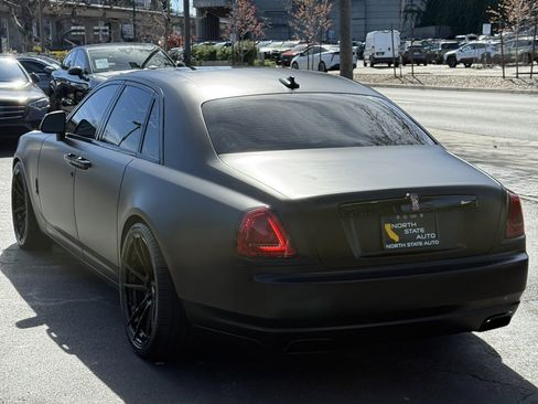 Used 2012 Rolls-Royce Ghost image 10