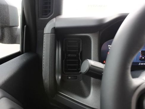 New 2025 Ford Bronco Badlands AWD/4WD image 7