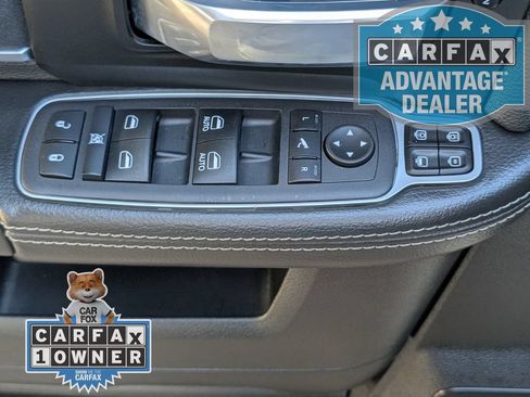 Used 2024 RAM 2500 Laramie AWD/4WD image 19