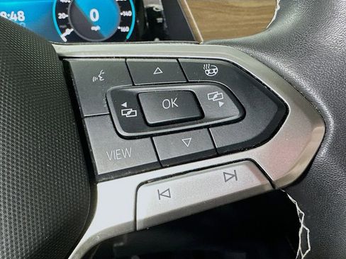 Used 2024 Volkswagen Atlas SE FWD image 24