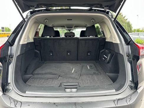 Certified 2023 Nissan Rogue SV AWD/4WD image 18