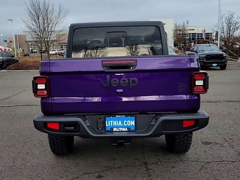 New 2026 Jeep Gladiator Sport image 7
