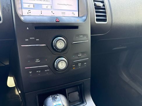 Used 2017 Ford Flex SEL w/ Equipment Group 202A AWD/4WD image 25