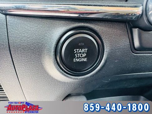 Used 2024 MAZDA MAZDA3 s image 29