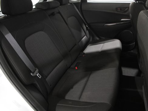 Certified 2022 Hyundai Kona SEL w/ Cargo Package image 18