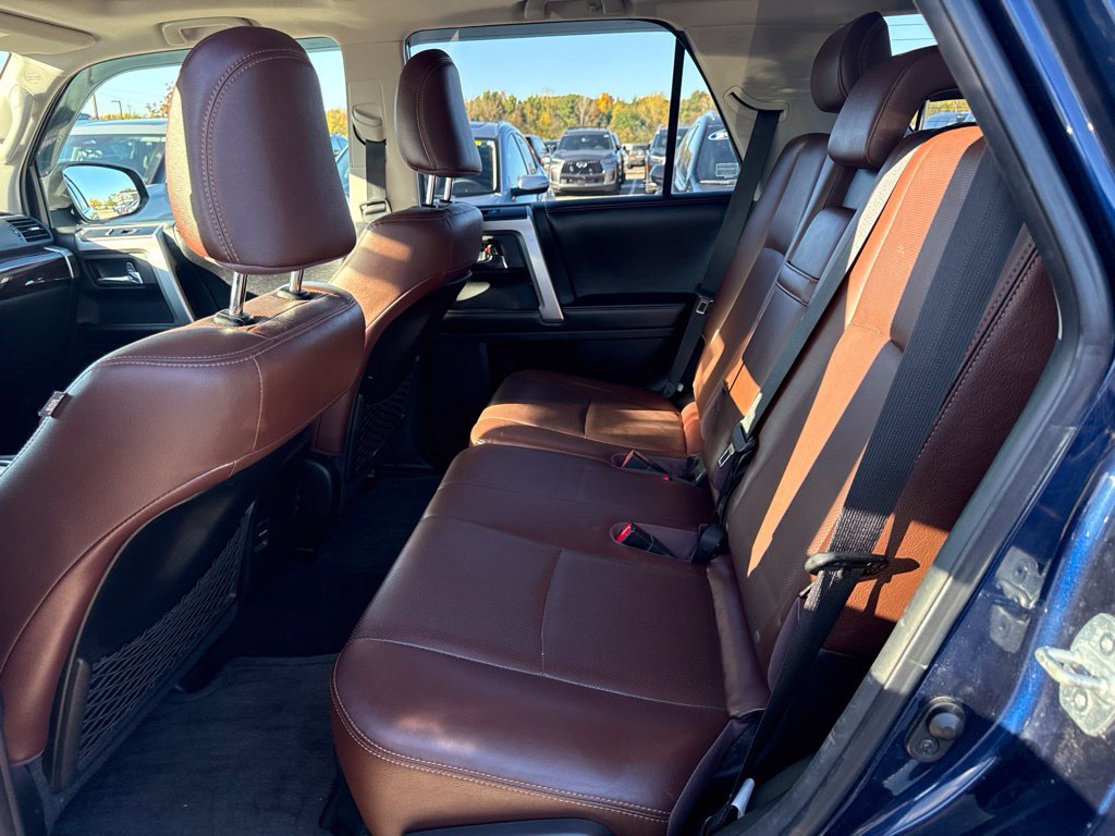 Used 2015 Toyota 4Runner Limited AWD/4WD image 9