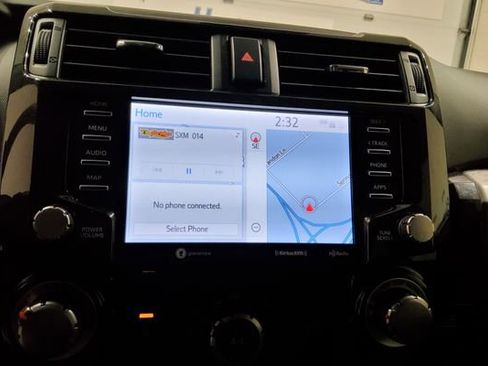 Used 2020 Toyota 4Runner TRD Off-Road Premium w/ Moonroof Package AWD/4WD image 30