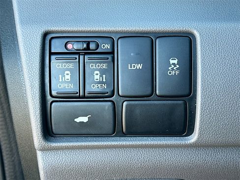 Used 2015 Honda Odyssey EX-L image 10