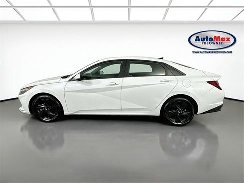 Used 2021 Hyundai Elantra SEL image 8