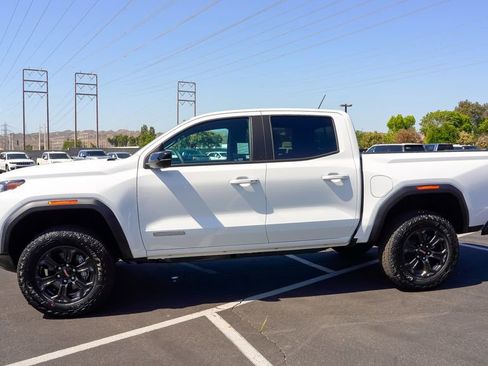 Used 2025 GMC Canyon Elevation w/ Convenience Package image 11