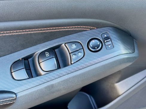 Used 2022 Nissan Altima 2.5 SR FWD image 21