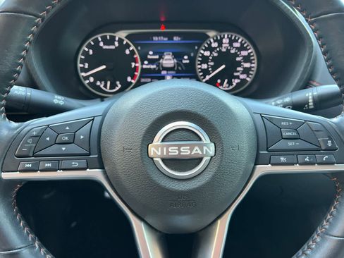 Used 2024 Nissan Sentra SR FWD image 24