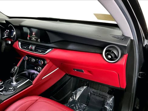Used 2019 Alfa Romeo Stelvio AWD w/ Cold Weather Package image 19