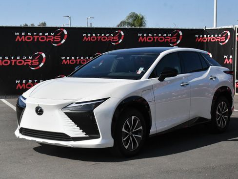 Used 2023 Lexus RZ 450e Premium w/ Accessory Package (Z1) AWD/4WD image 3