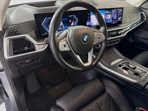 Used 2023 BMW X7 xDrive40i w/ Premium Package AWD/4WD image 23