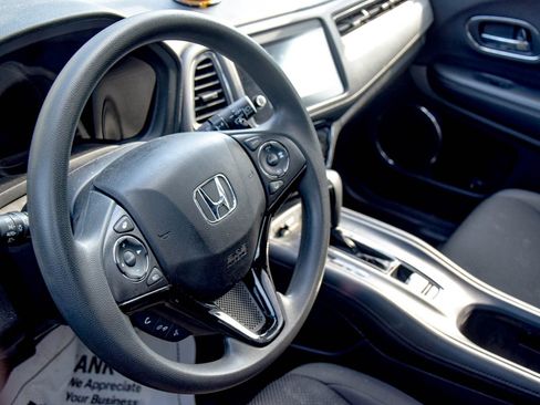 Used 2022 Honda HR-V EX image 22