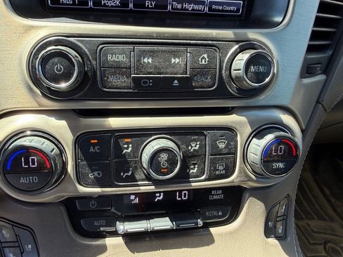 Used 2017 GMC Yukon XL Denali w/ Open Road Package image 15