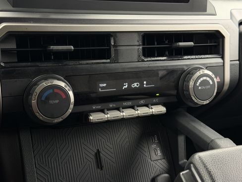 Used 2025 Toyota 4Runner SR5 RWD image 26