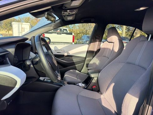 Used 2023 Toyota Corolla SE image 9