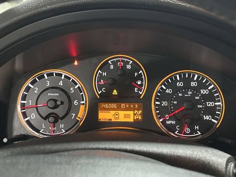 Used 2015 Nissan Armada Platinum w/ 2nd Row Captain Seat Package AWD/4WD image 14