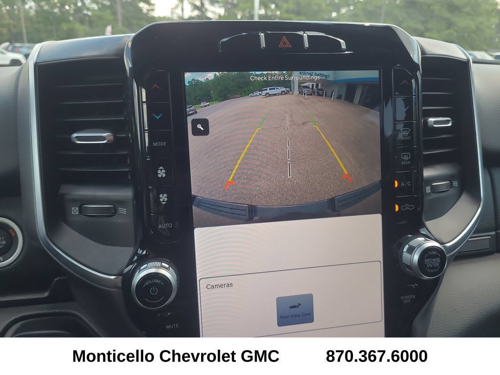 Used 2024 RAM 1500 Big Horn AWD/4WD image 24