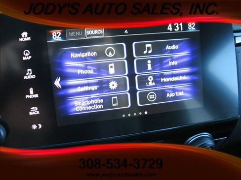 Used 2020 Honda CR-V Touring image 17