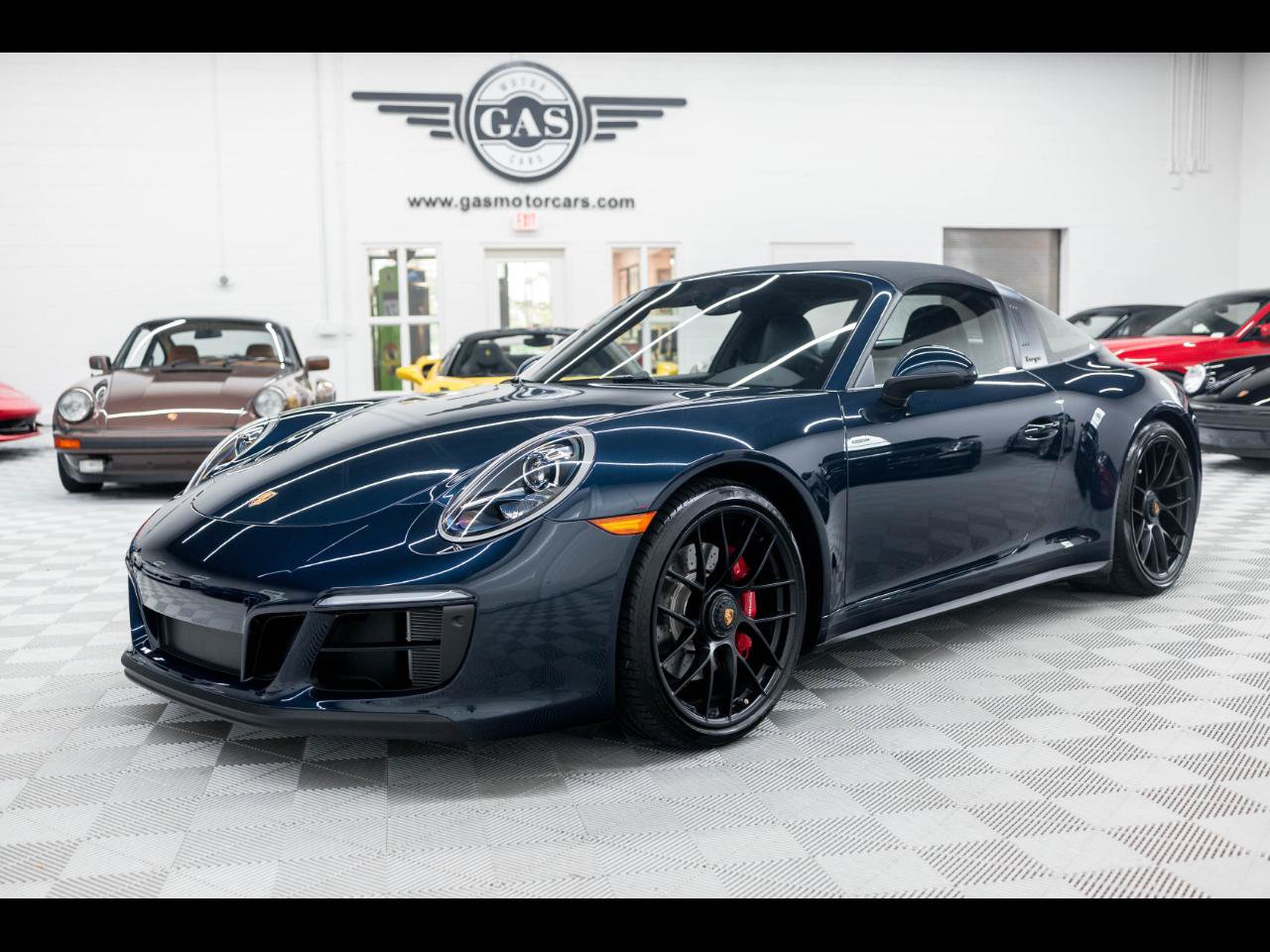 Used 2019 Porsche 911 Targa 4 GTS AWD/4WD image 4
