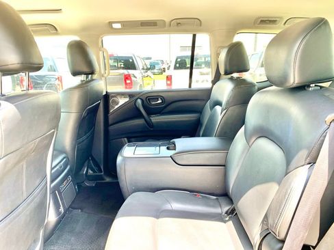 Used 2024 INFINITI QX80 Luxe AWD/4WD image 14