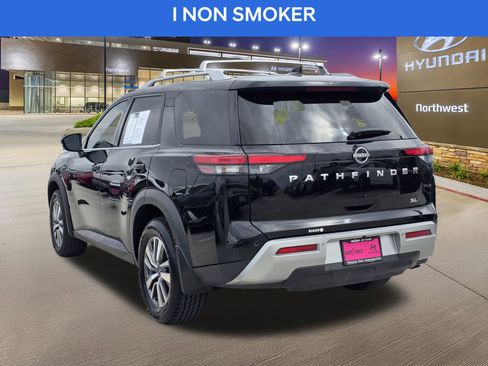 Used 2023 Nissan Pathfinder SL image 9