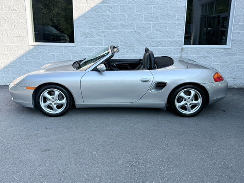 Used 2000 Porsche Boxster RWD image 11