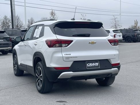 Used 2024 Chevrolet TrailBlazer LT w/ LT Cold Weather Package image 5