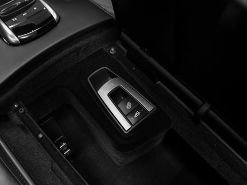 Used 2017 Mercedes-Benz S 65 AMG S 65 AMG image 55