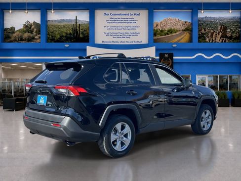 Used 2025 Toyota RAV4 XLE w/ Convenience Package AWD/4WD image 10