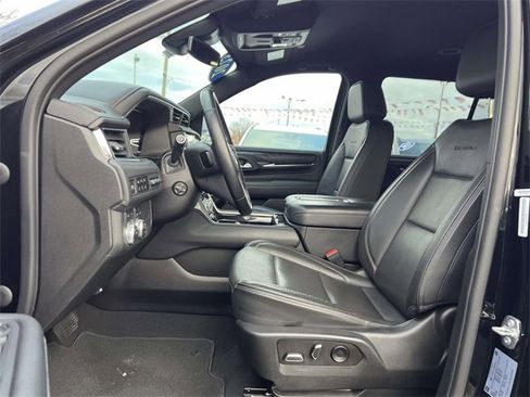 Certified 2023 GMC Yukon Denali image 11