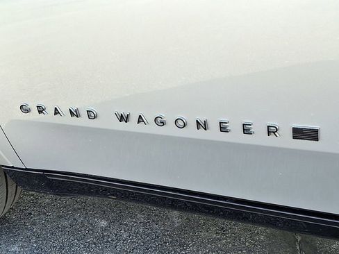 Certified 2024 Jeep Grand Wagoneer L Series II w/ Quick Order Packagew 28T image 35