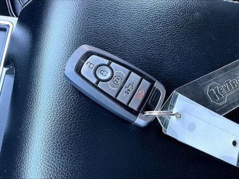 Used 2020 Ford F250 Lariat w/ Lariat Ultimate Package image 36