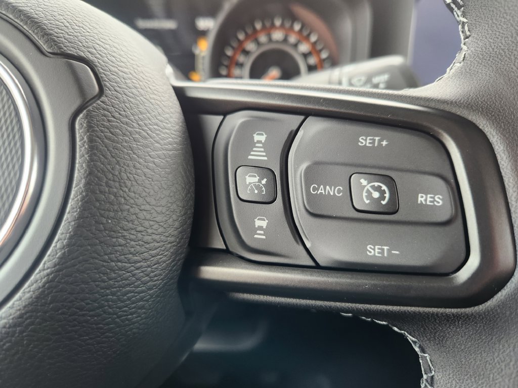 New 2026 Jeep Gladiator Sport AWD/4WD image 15