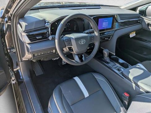 New 2026 Toyota Camry Hybrid image 3