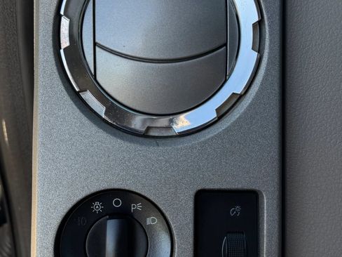 Used 2008 Ford F250 Lariat image 16