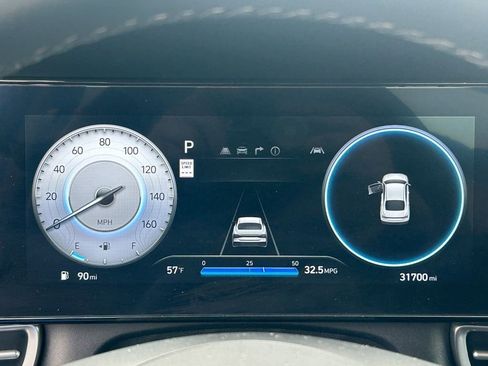 Used 2024 Hyundai Elantra Limited FWD image 23