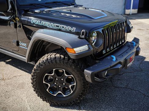 Used 2023 Jeep Wrangler Unlimited Rubicon 4xe w/ Steel Bumper Group image 8