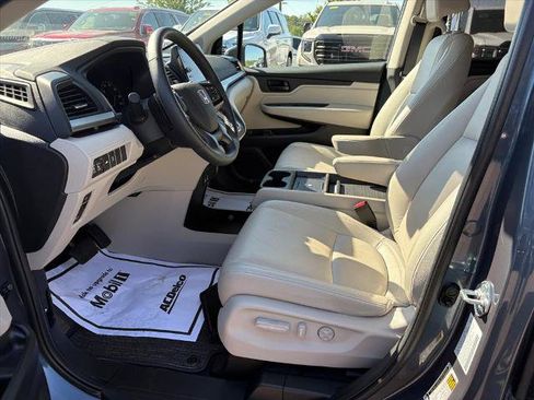 Used 2025 Honda Odyssey EX-L image 16